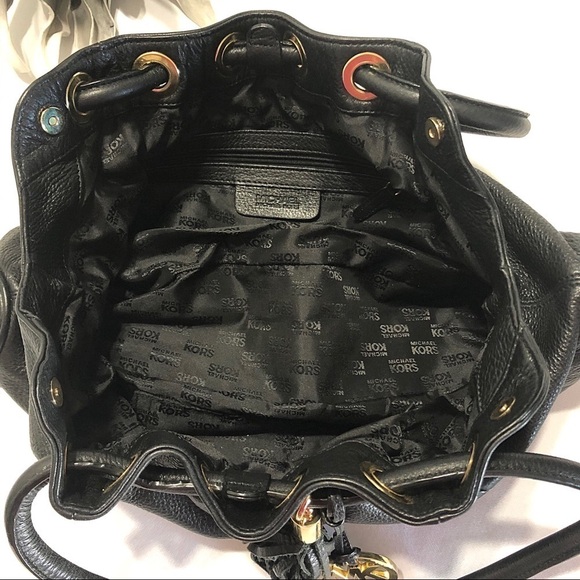 MICHAEL KORS Ring Tote - Picture 6 of 8